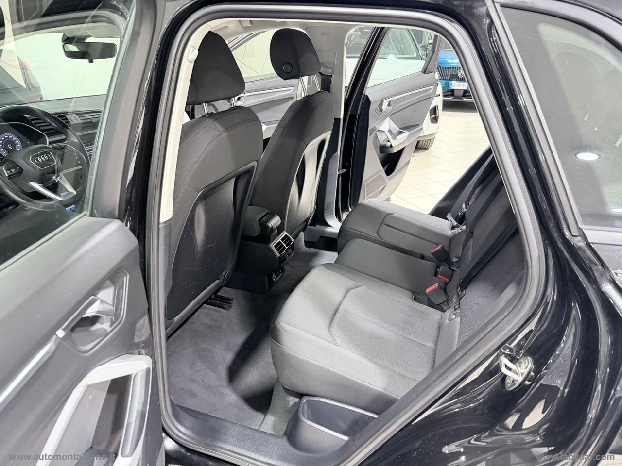 AUDI Q3 35 TDI Business ADVANCED