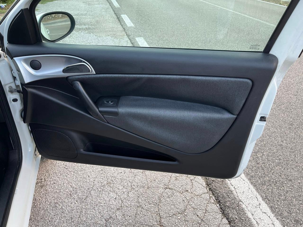 Lancia Ypsilon 1.4 GPL 77CV Platino Ecochic