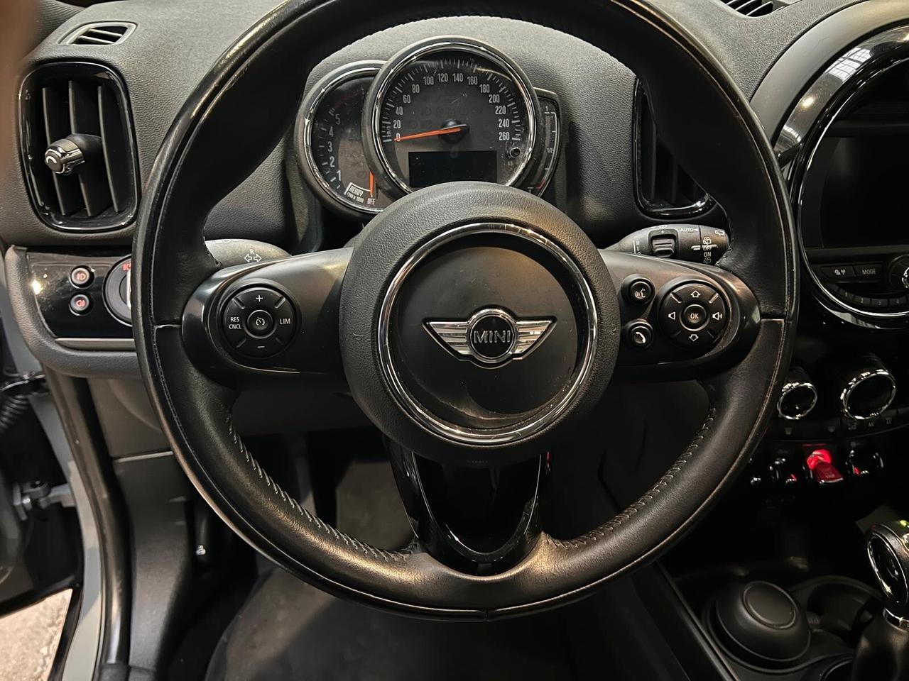 Mini Cooper D Countryman 2.0 Hype ALL4-UNICOPROPRIETARIO