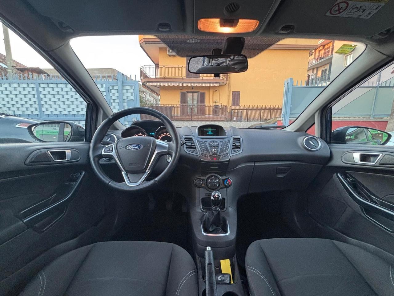 Ford Fiesta 1.5 TDCi 75CV 5 porte