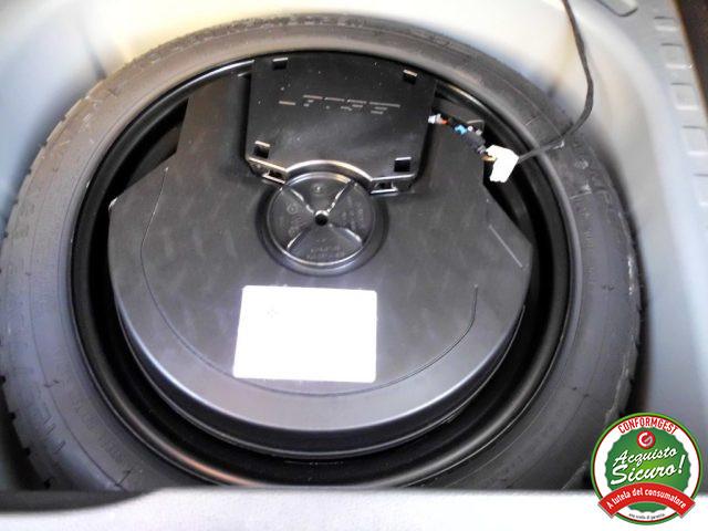 RENAULT Captur dCi 8V 90 CV Initiale Paris