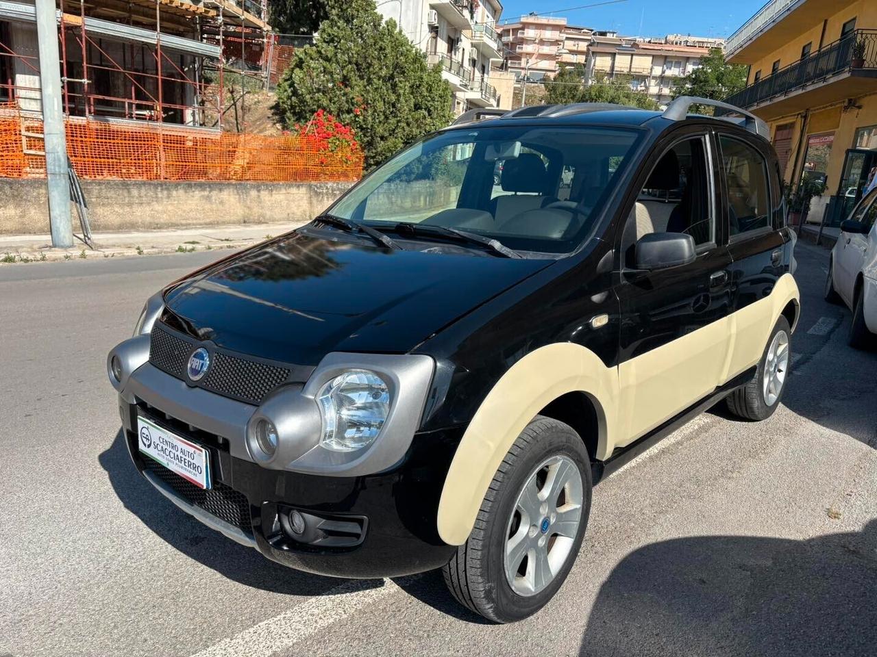 Fiat Panda 1.3 MJT 16V 4x4 Cross