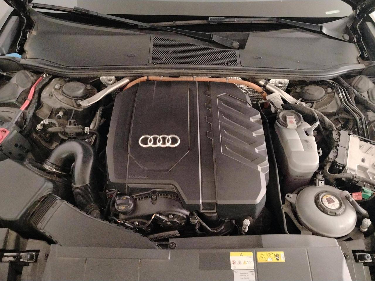 Audi A6 Avant 55 2.0 tfsi e S line plus quattro