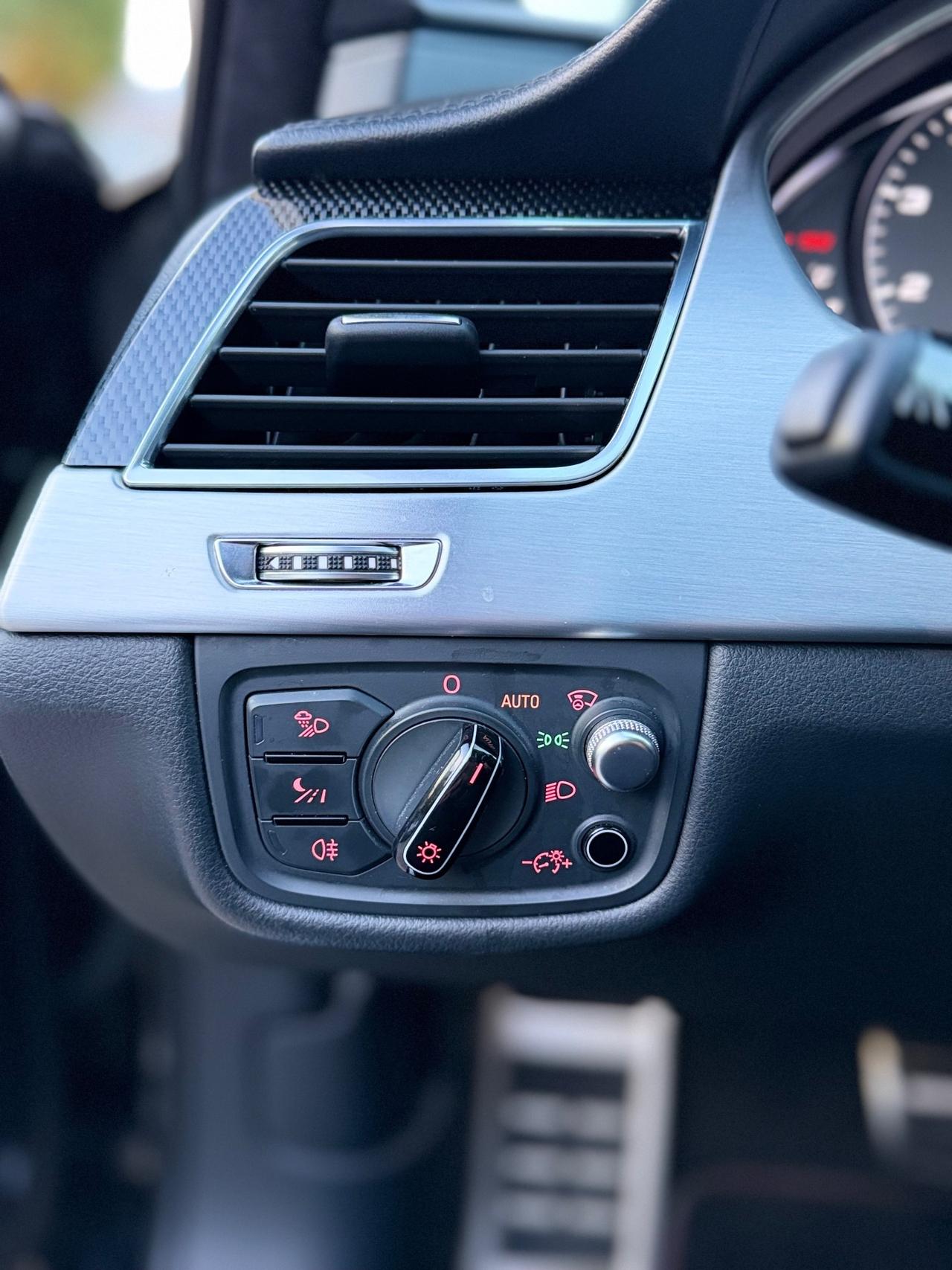 Audi S8 4.0 V8T BITURBO - FULL OPT - TAGLIANDATA -