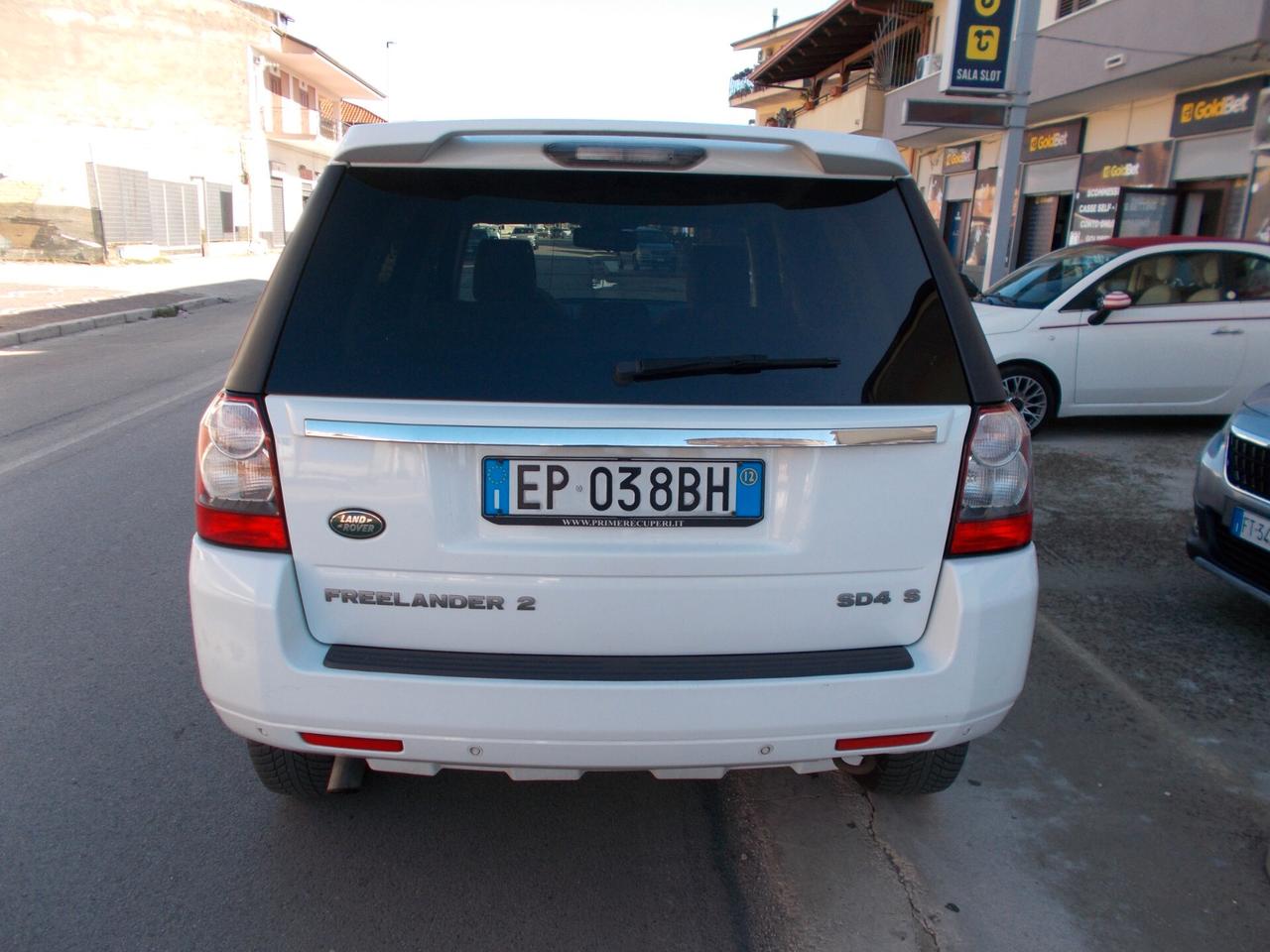 Land Rover Freelander 2.2 SD4 S.W. SE
