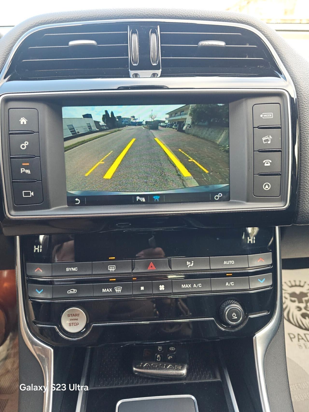 Jaguar XE 2.0 DIESEL UNICO PROPRIETARIO ANNO 2018