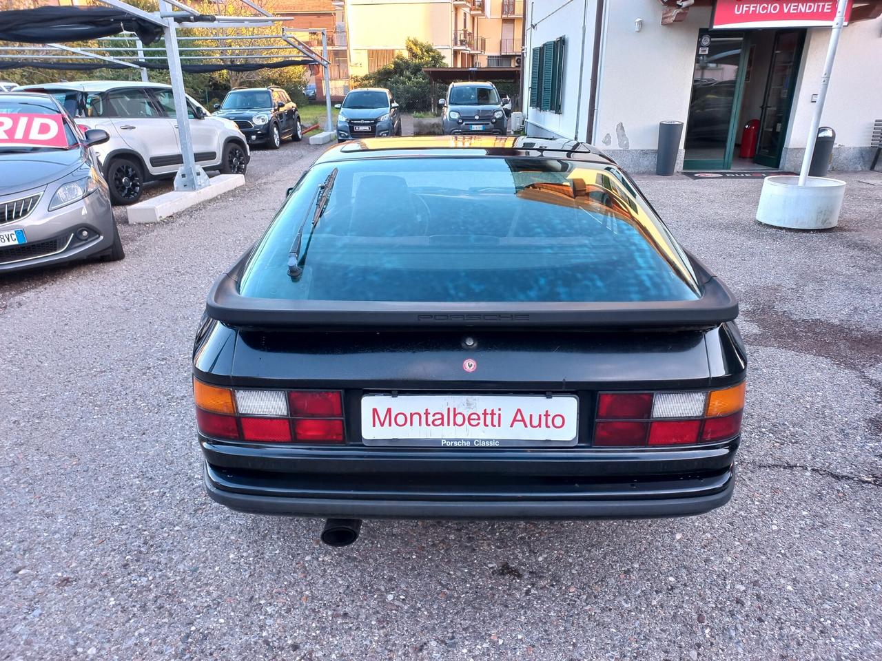 Porsche 944 coupe' 2.5