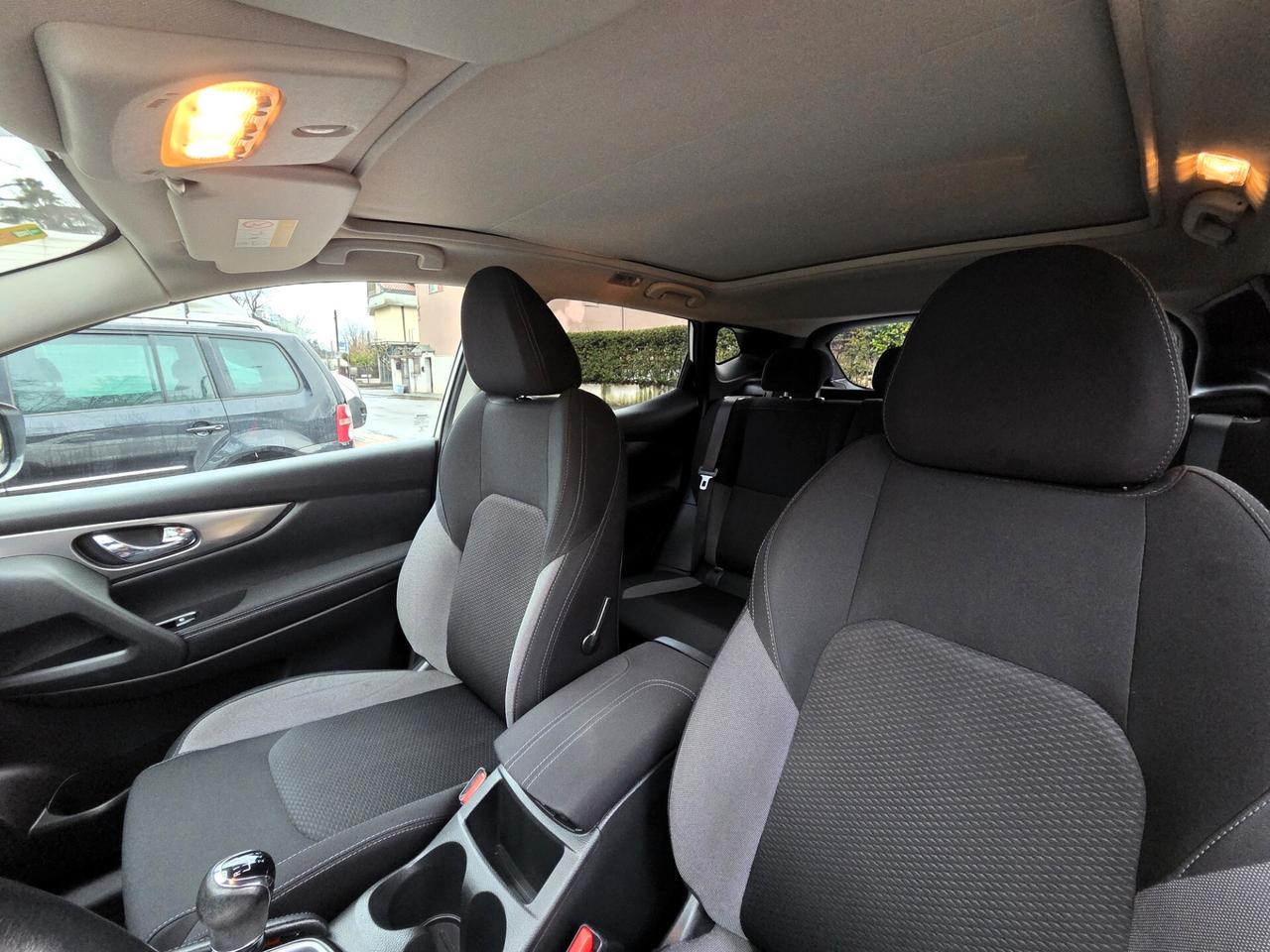 Nissan Qashqai 1.2 DIG-T Visia