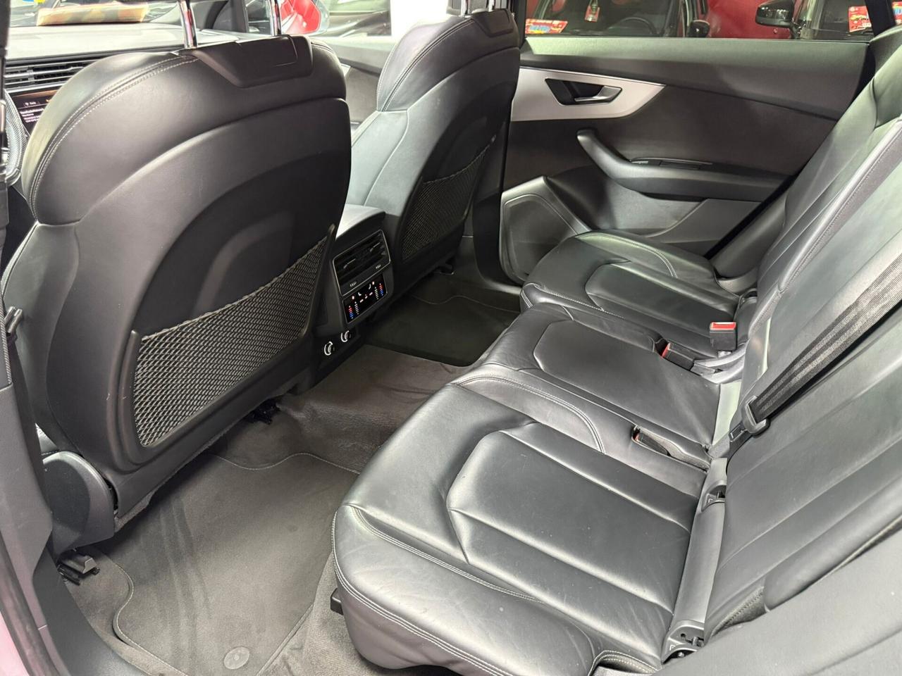 Audi Q8 50 3.0 TDI 286cv quattro S-LINE - 2019