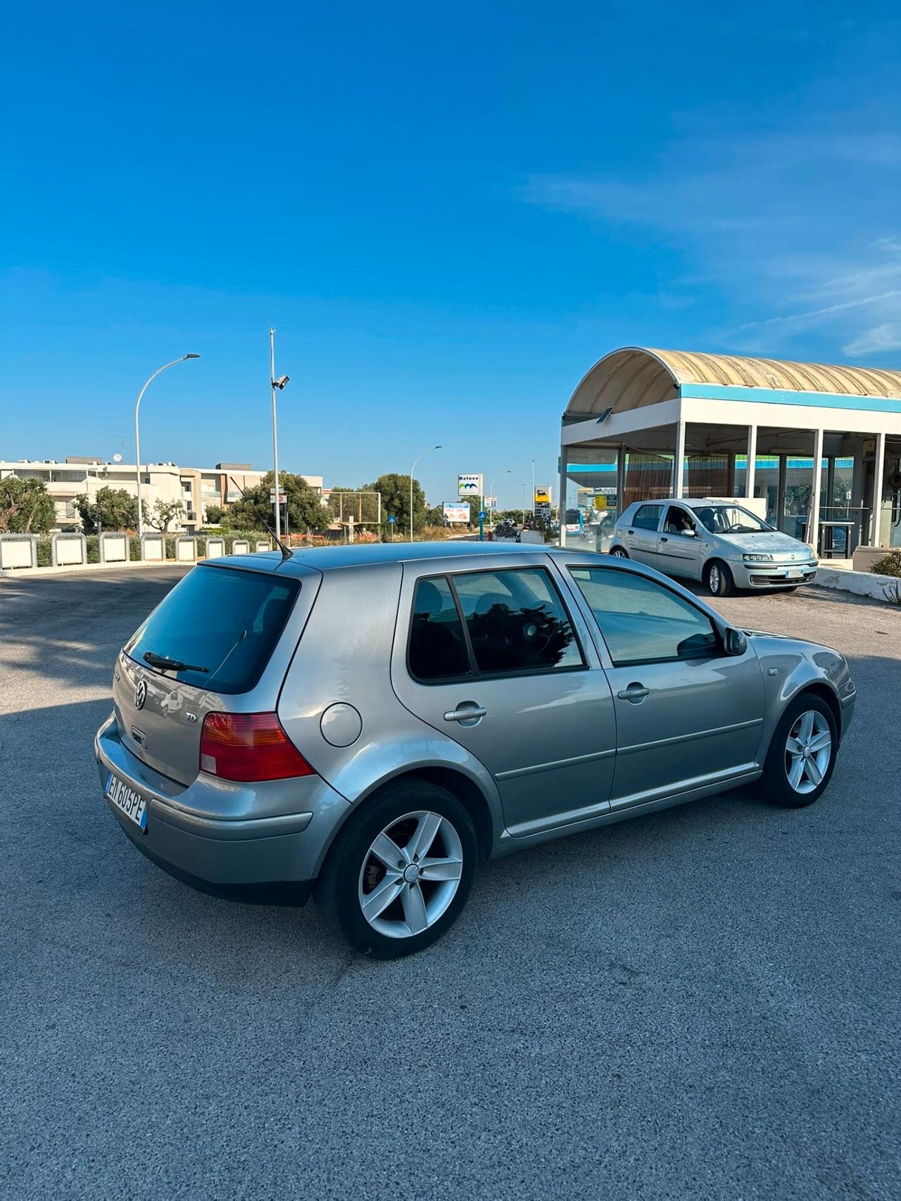 Volkswagen Golf 1.9 TDI/101 CV cat 5p. Time