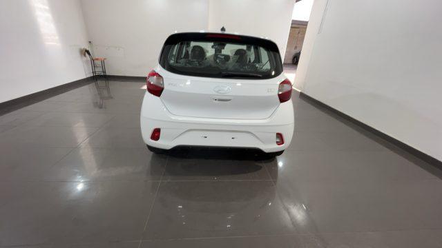 HYUNDAI i10 1.0 MPI Connectline