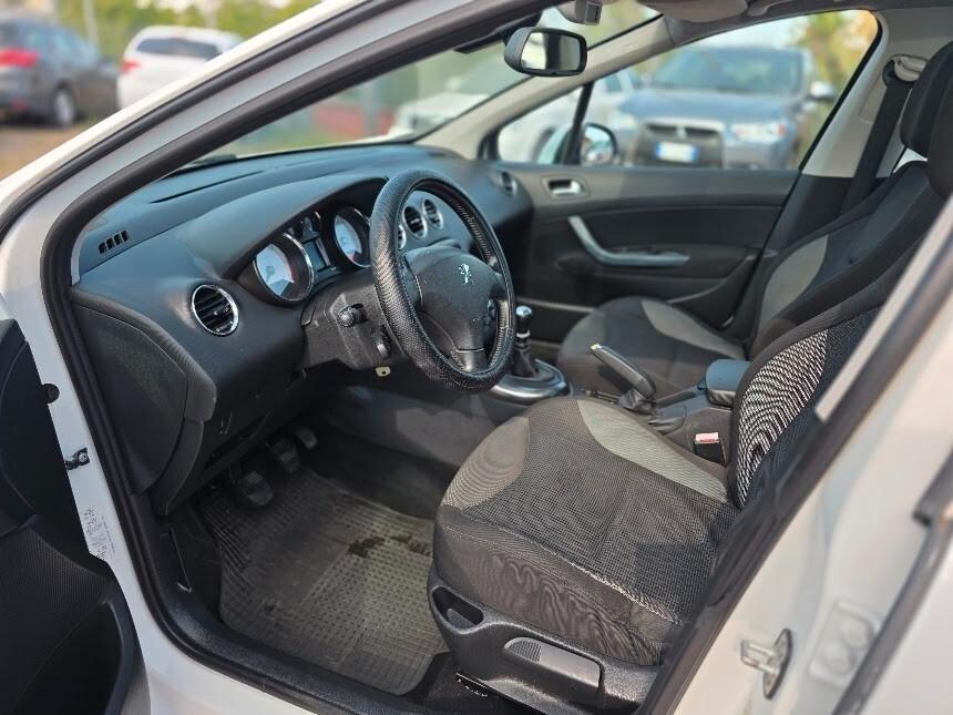 Peugeot 308 1.6 HDi 90CV 5p. Tecno