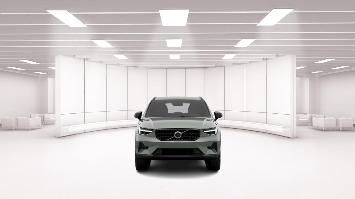 VOLVO Xc40 B3 Mild Hybrid Automatico Ultra Dark