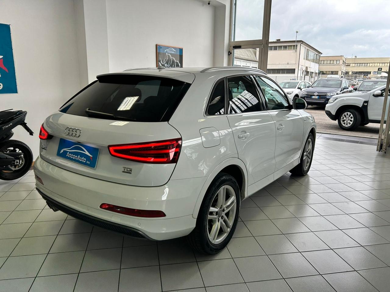 Audi Q3 2.0 TDI quattro allestimento Sline 2015