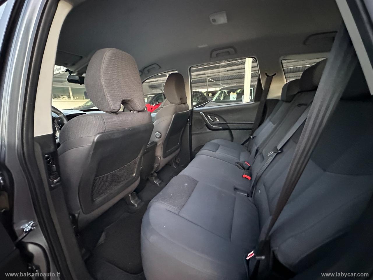 MAHINDRA XUV500 2.2 16V AWD W6