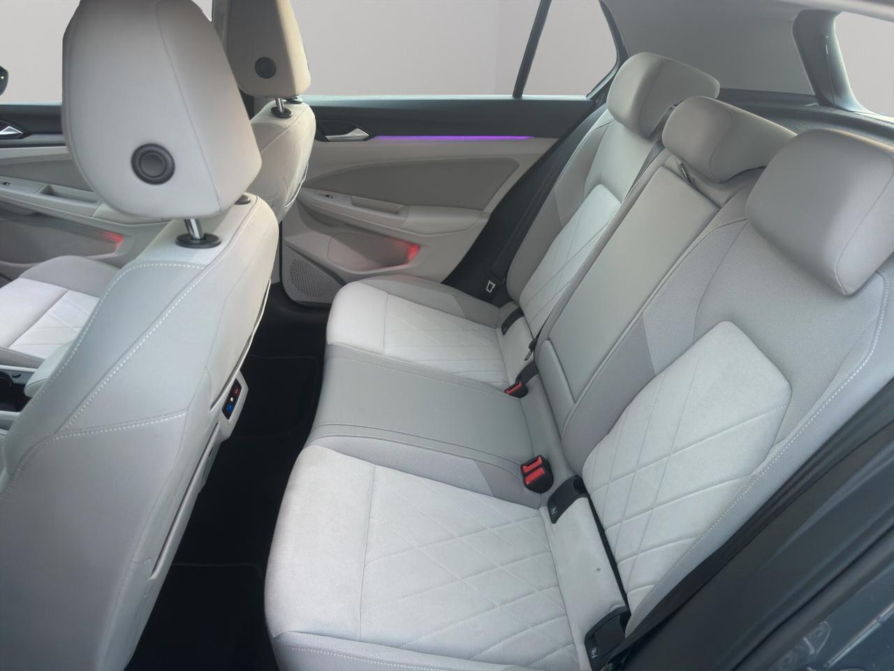 Volkswagen Golf 2.0 TDI DSG SCR Style