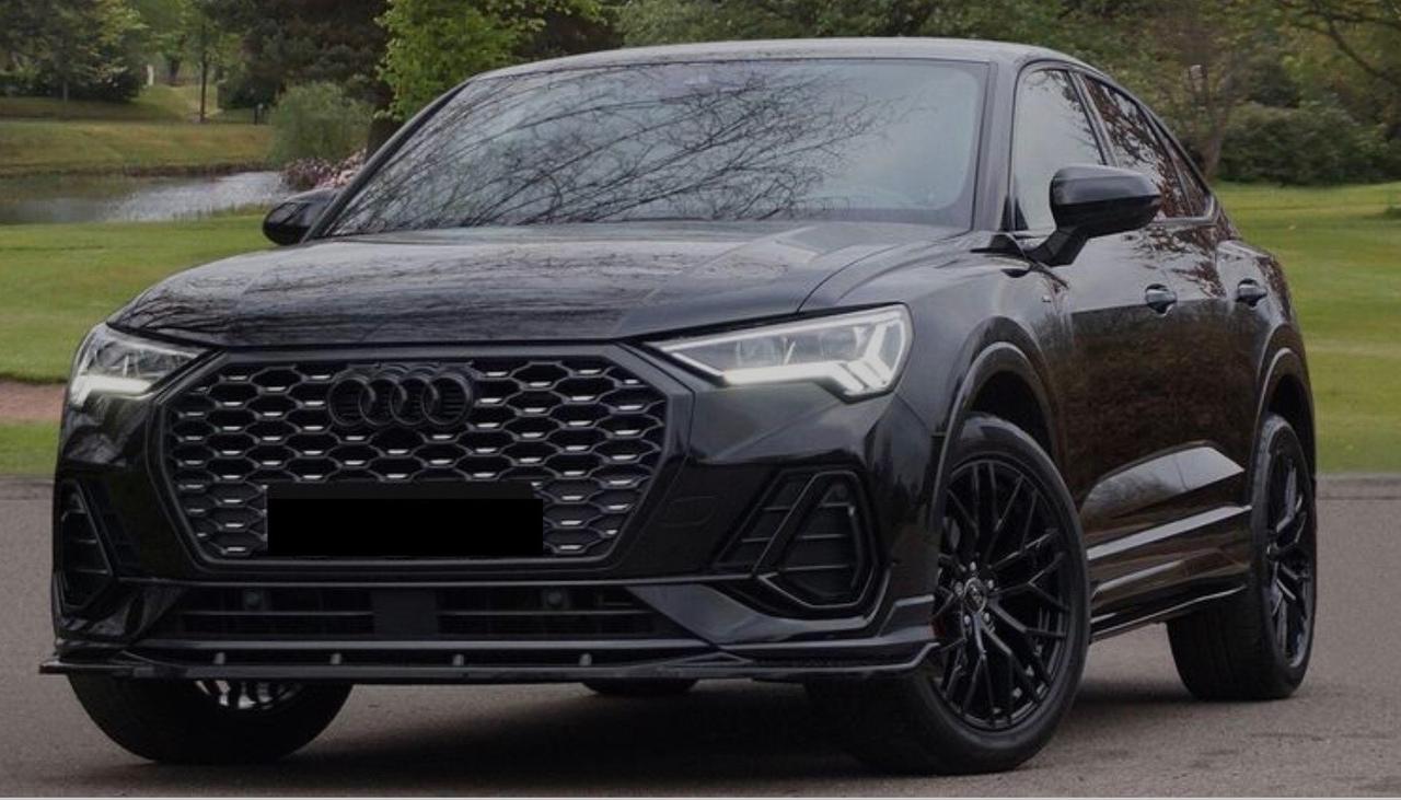 Audi Q3 Sportback 2.0 245 CV - S line - Body Kit RS