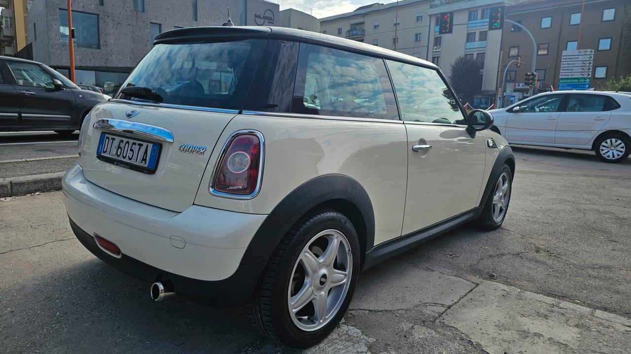 Mini Mini 1.6 16V Cooper