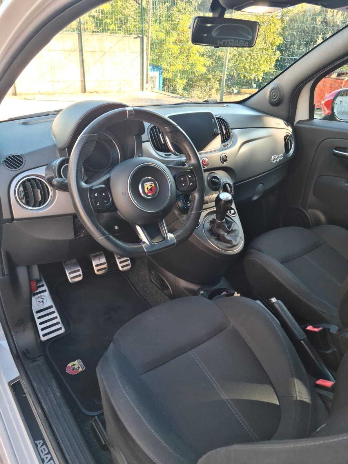 Abarth 595 1.4 Turbo T-Jet 160 CV Pista