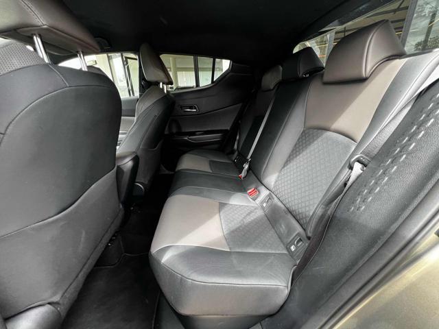 TOYOTA C-HR 2.0 Hybrid E-CVT Lounge