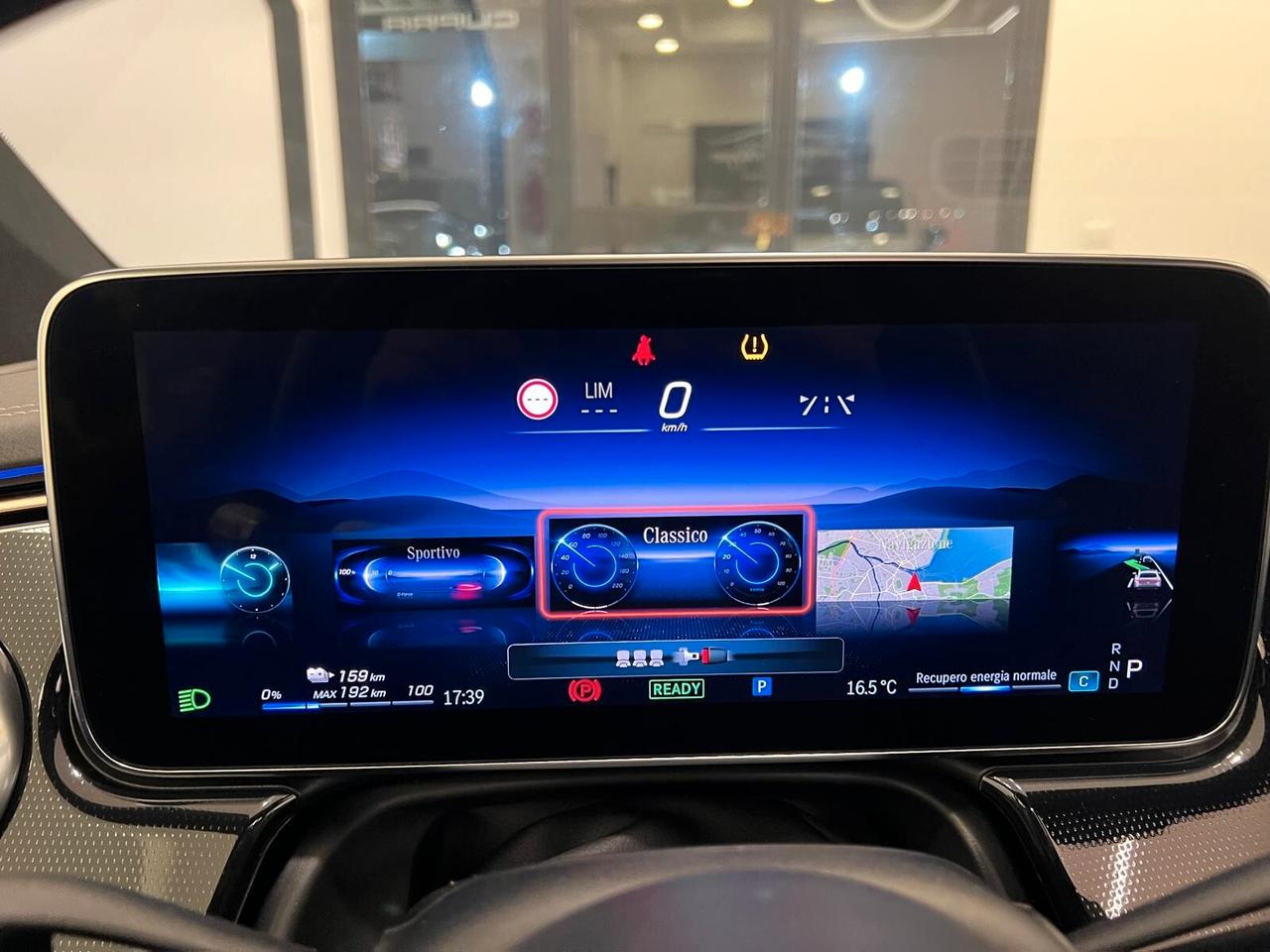 Mercedes-benz EQS 350 Luxury 2022