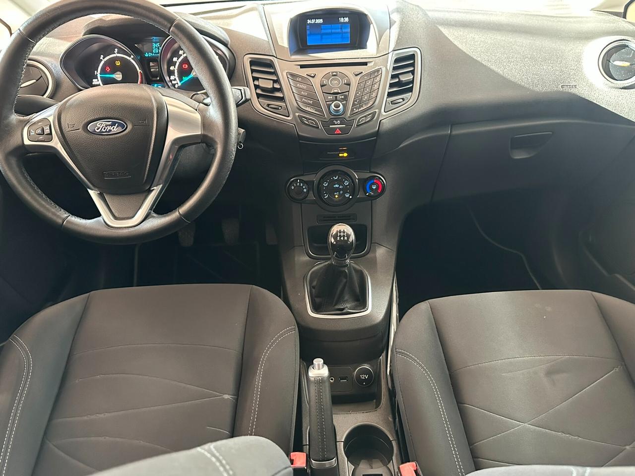 Ford Fiesta 1.5 TDCi 75CV 5 porte OK neopatentati