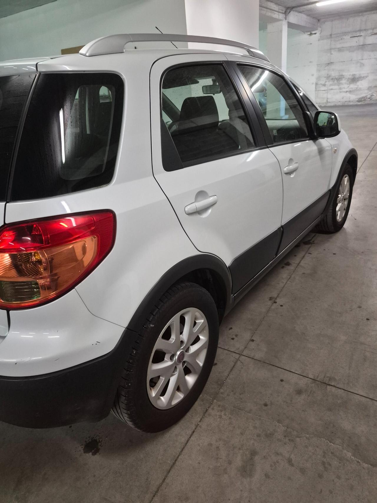 Fiat Sedici 1.6 16V 4x2 Emotion