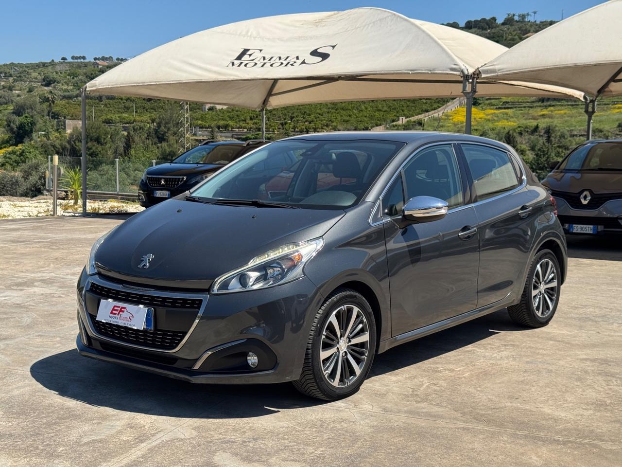 Peugeot 208 BlueHDi 100 5 porte Allure