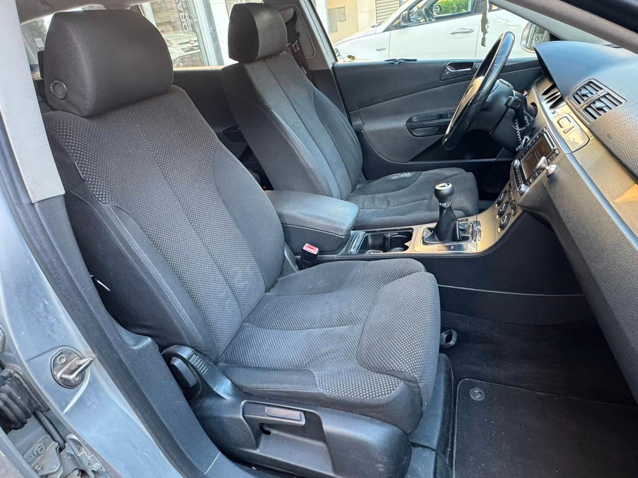 PASSAT 2.0 TDI 140 CV. S.W. *SOLO X COMMERCIANTI O EXPORT