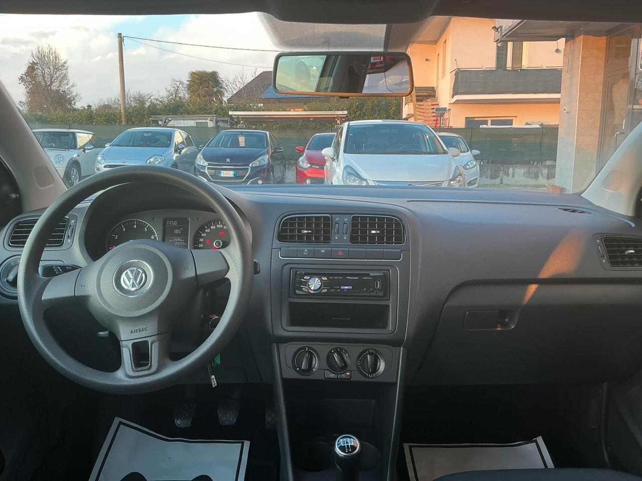 Volkswagen Polo 1.2 benzina Neopatentati