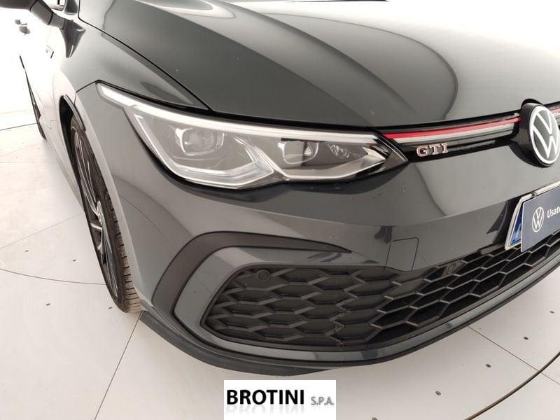 Volkswagen Golf GTI 2.0 TSI GTI