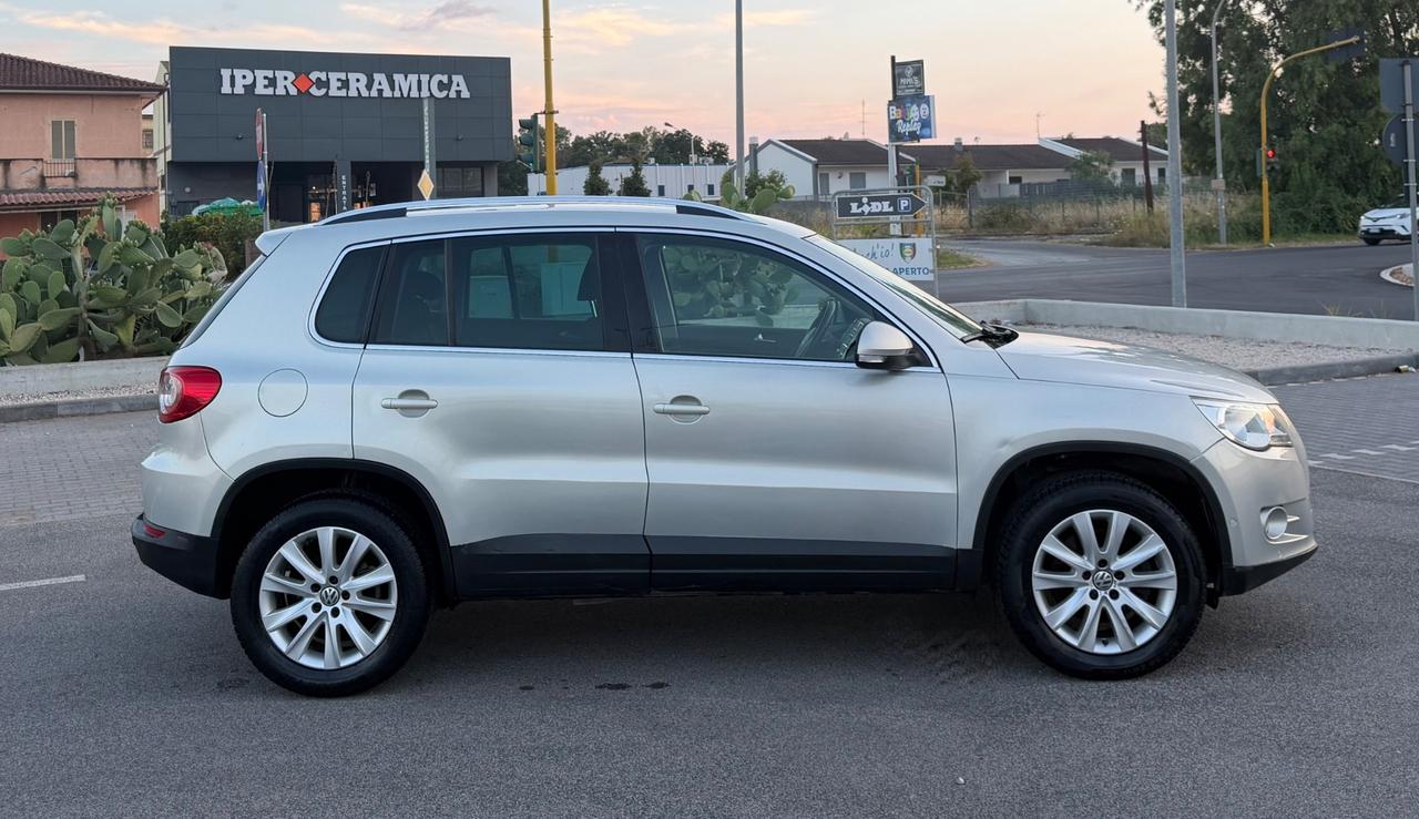 Volkswagen Tiguan 2.0 TDI DPF 4MOTION Sport & Style