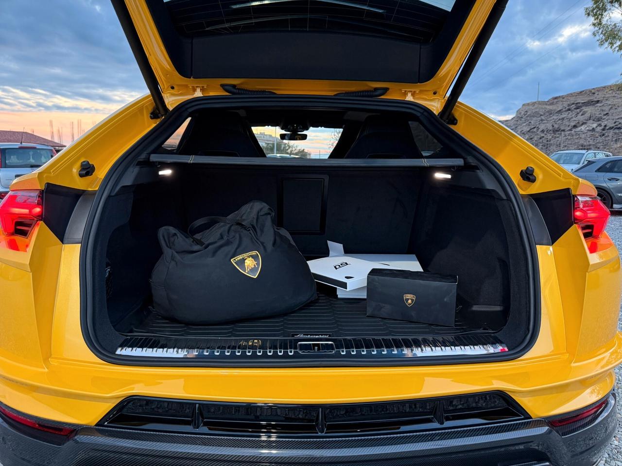 Lamborghini Urus 4.0 Performante