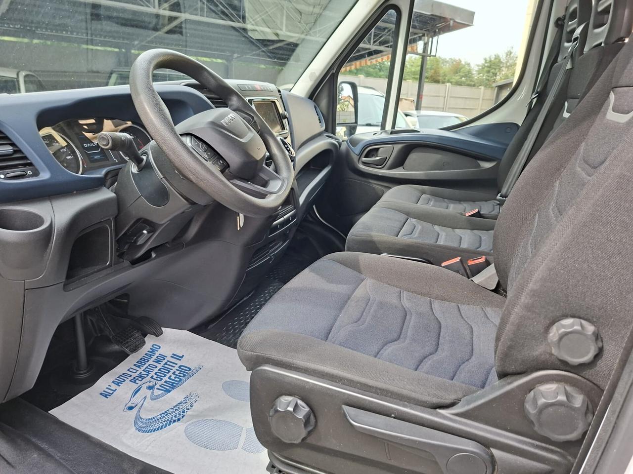 Iveco Daily 35C14 2.3MTJ PM-TA-DC 6posti MIXTO AUTOMATICO