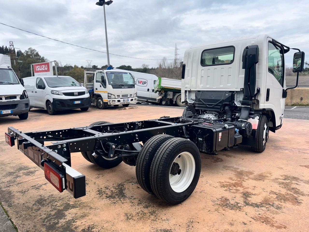 Isuzu M27 3.0 TDI 150CV PL-RG Cabinato