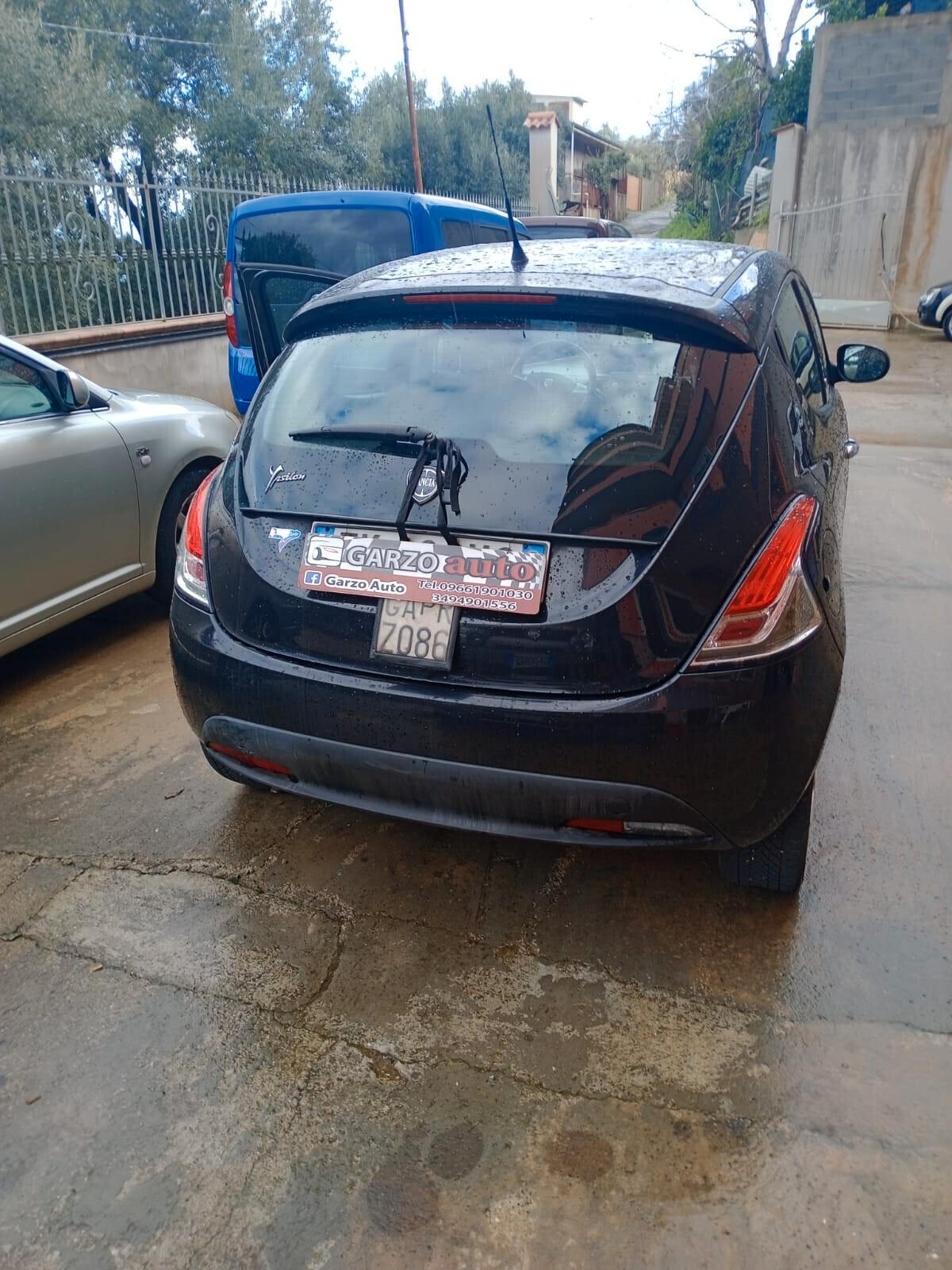 Lancia Ypsilon 1.2 69 CV 5 porte GPL