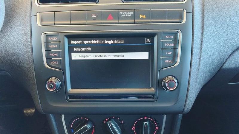 Volkswagen Polo 1.0 75cv MPI Comfortline