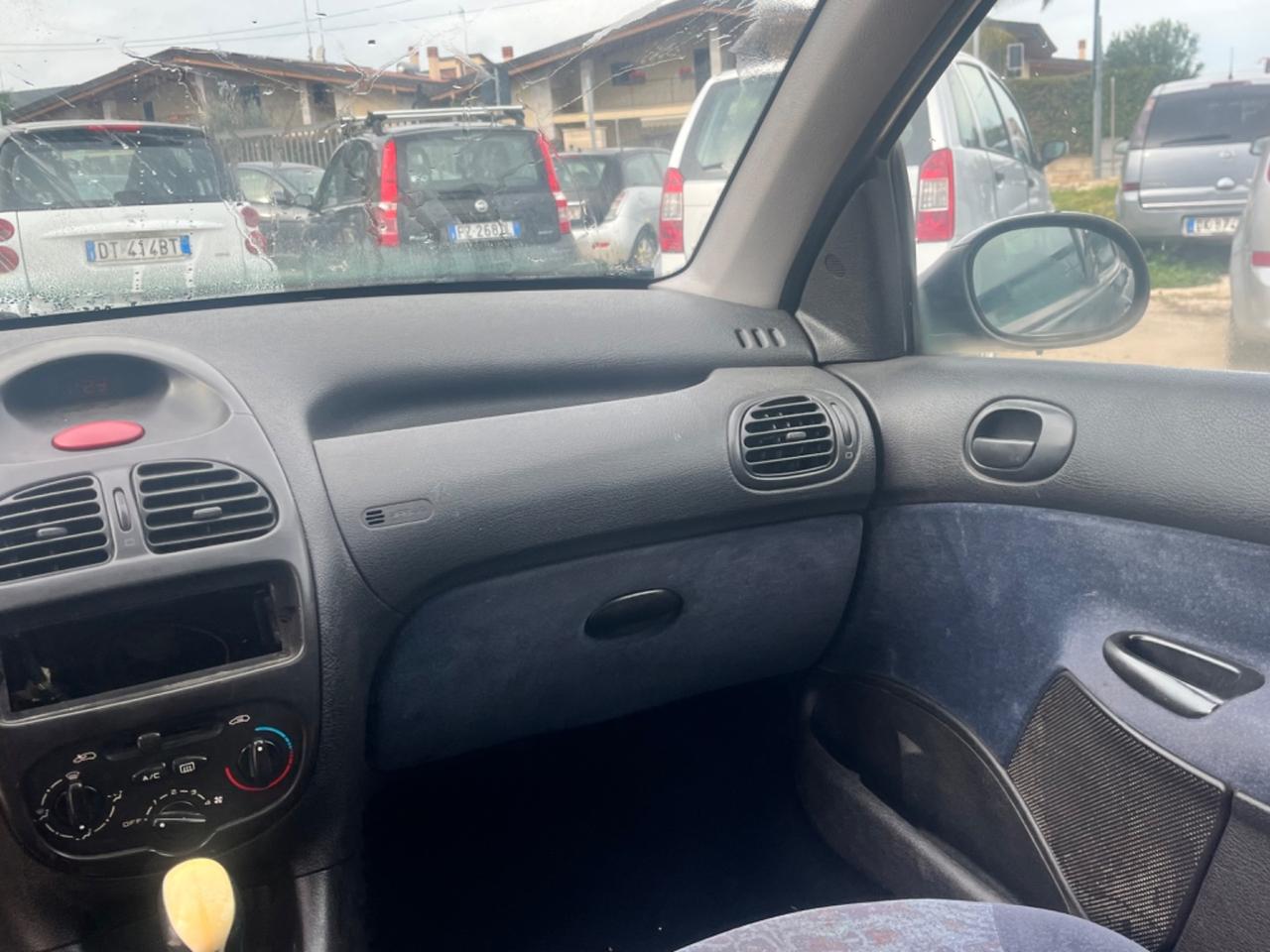 Peugeot 206 1.4 5p. XR X Neopatentati 75cv