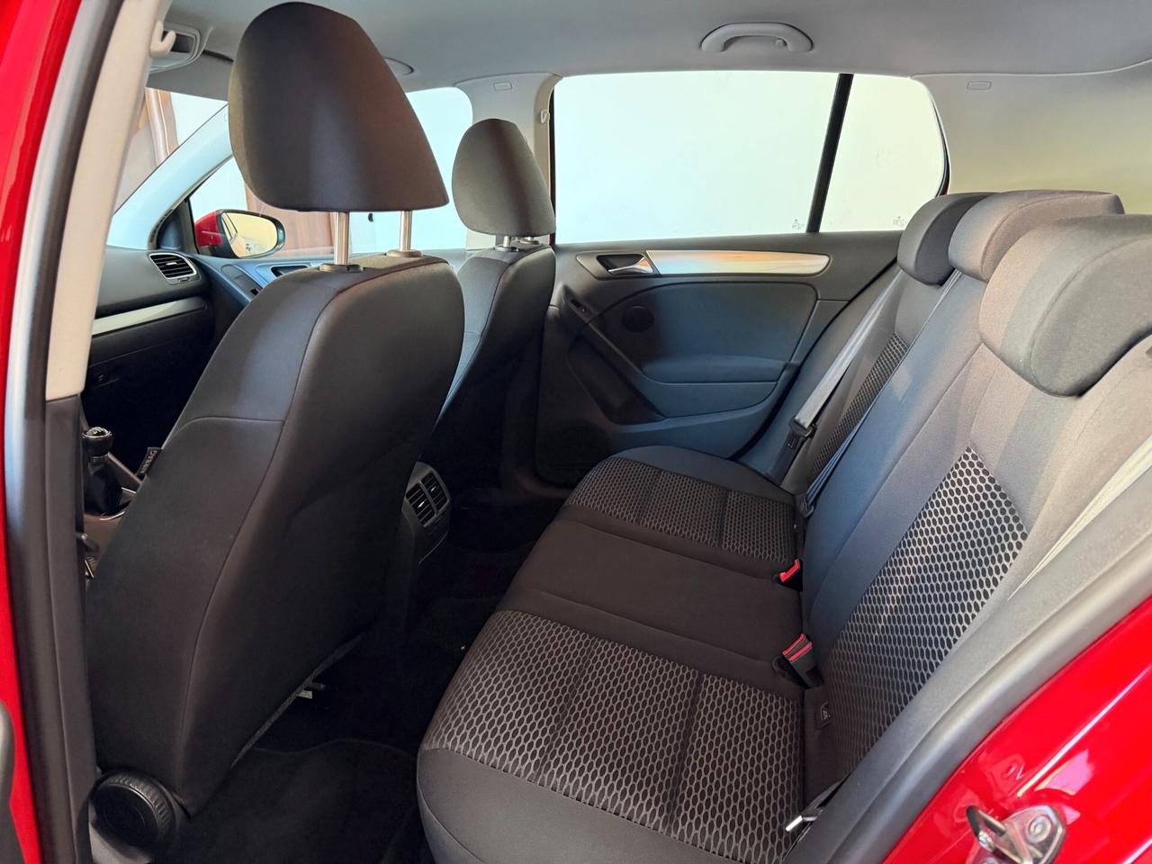 Volkswagen Golf 1.6 TDI 5p. 2009 SOLI 86000KM OK NEOPATENTATI