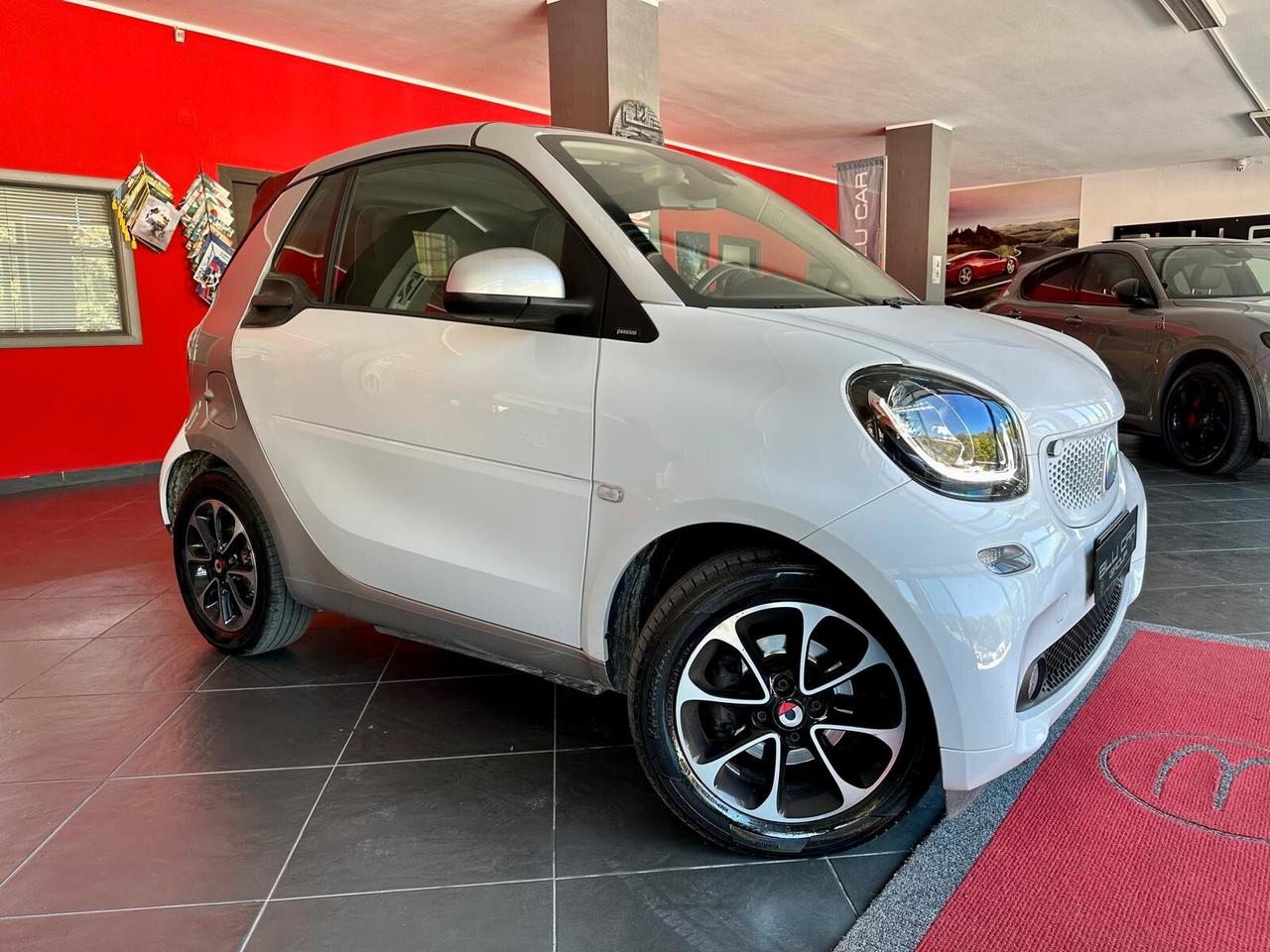 SMART FORTWO 90Cv TURBO CABRIO CARTIER PASSION
