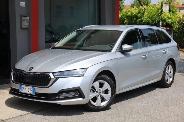 SKODA Octavia 2.0 TDI EVO SCR 150 CV DSG Wagon Executive ACC Led