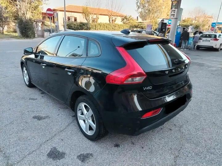 Volvo V40 D2 Business