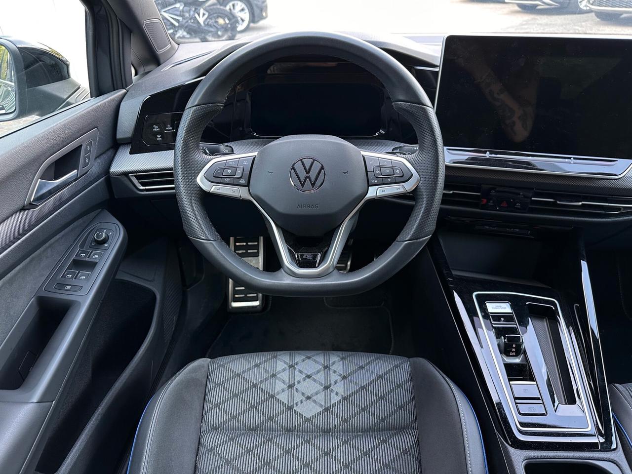 Volkswagen Golf 1.5 eTSI 150 CV ACT DSG R-Line Plus