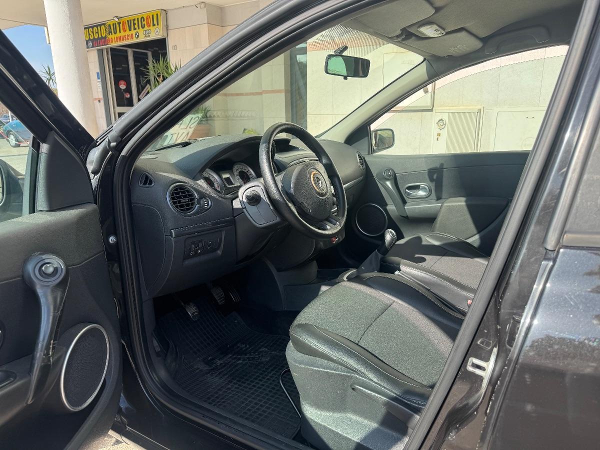 RENAULT CLIO 1.5 dCi 85 CV 5p. Le Iene