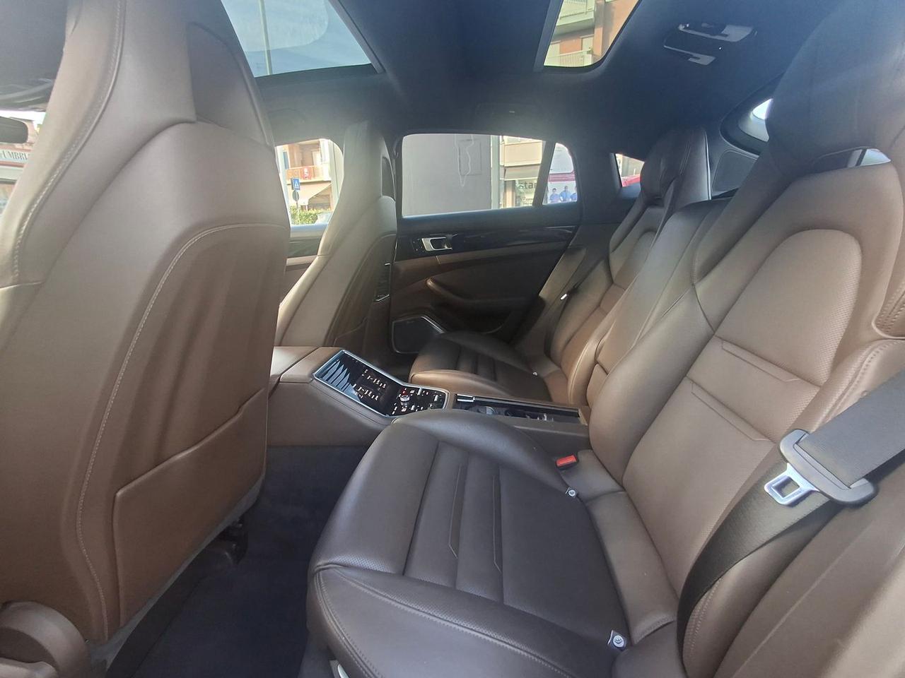 Porsche Panamera Executive #50369