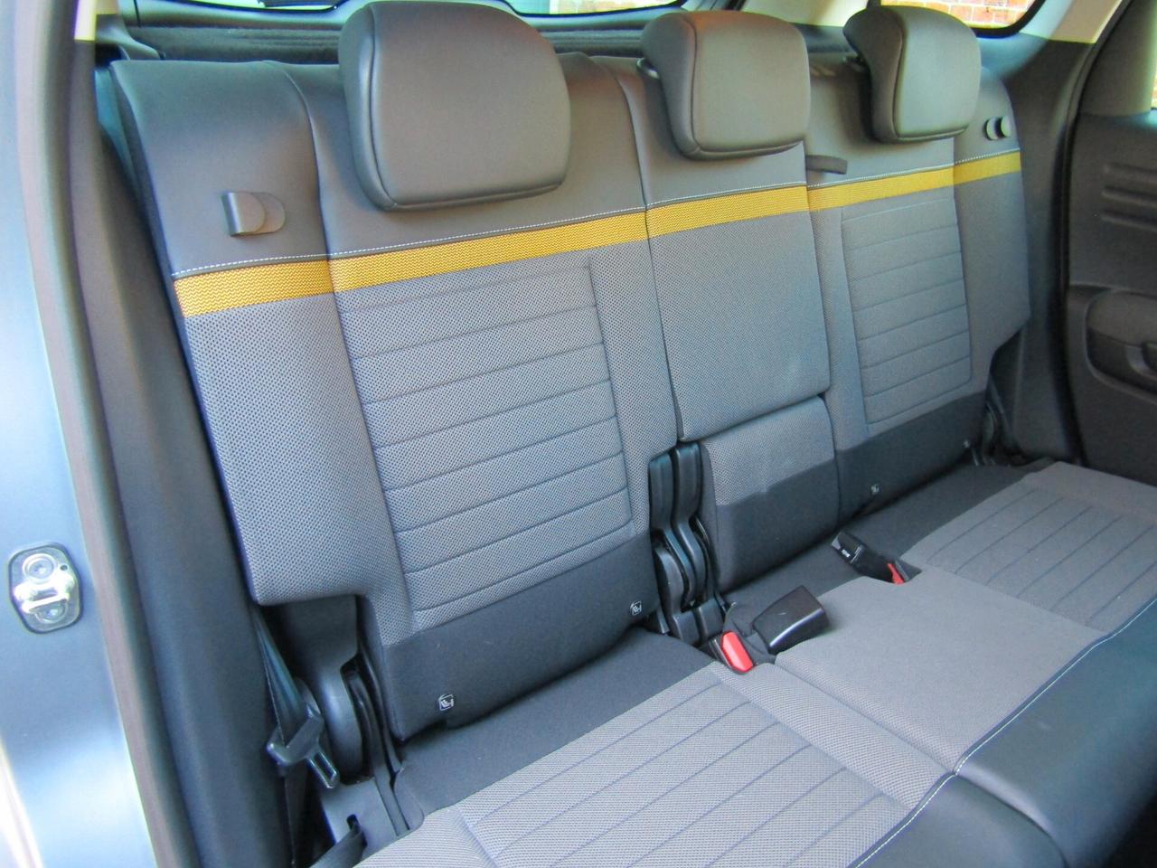 Citroen C3 Aircross 1.5 110CV "67.100 km" Shine "Rip Curl"