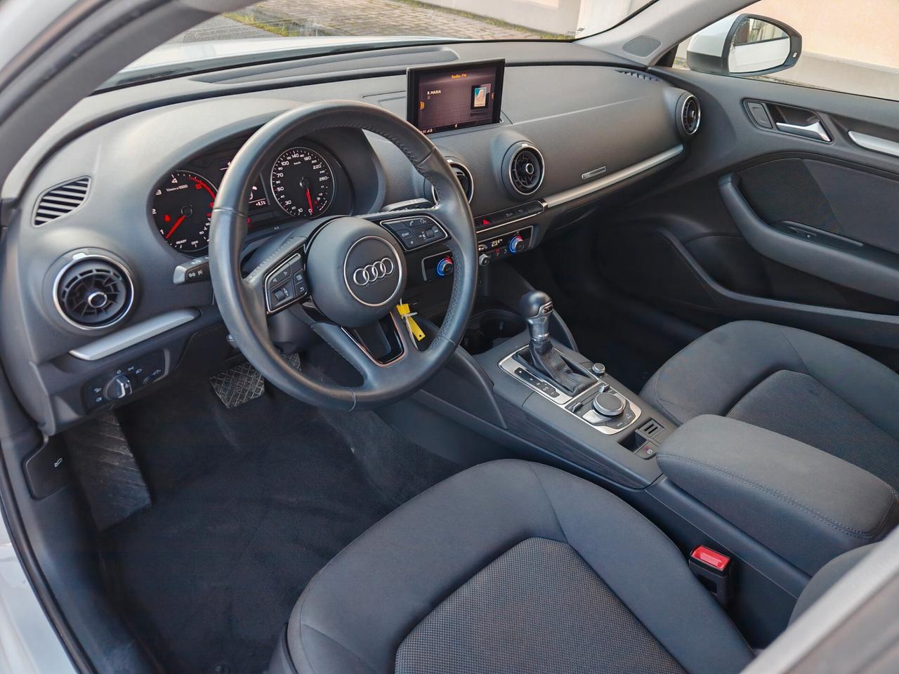 AUDI A3 SPB S TRONIC UNIPROPIETARIO KM VERI GARANZIA