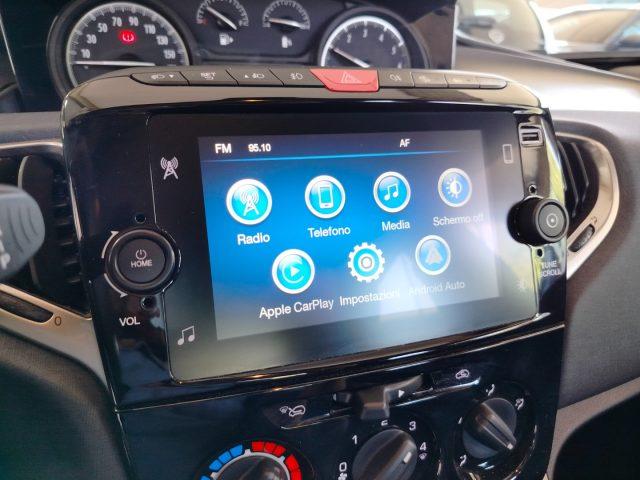 LANCIA Ypsilon 1.0 Hybrid Gold