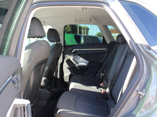 AUDI Q3 35 TDI quattro S tronic S line edition