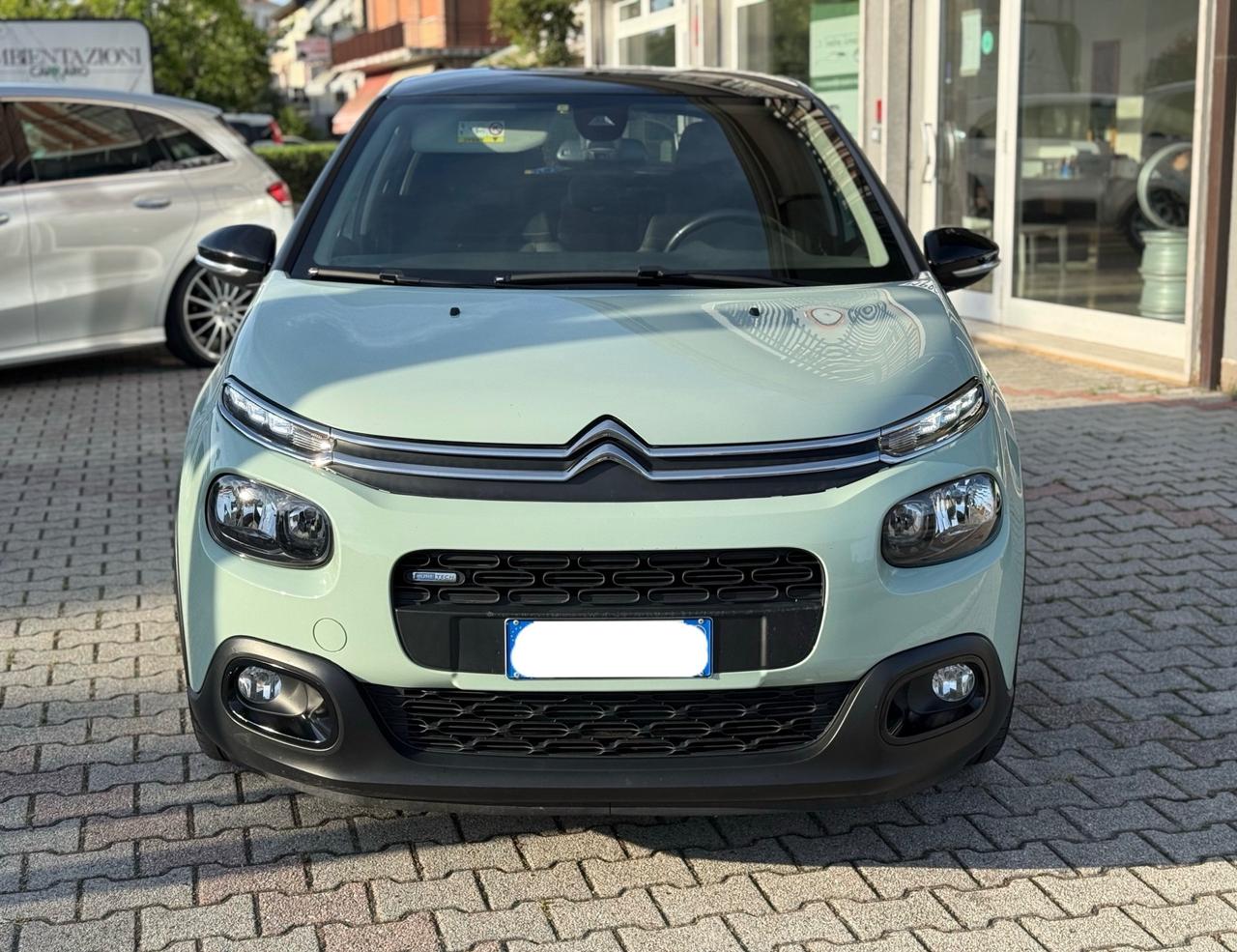 Citroen C3 PureTech 82 Shine ok Neopatentati